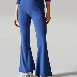 CAVA Women Mid Rise Bootcut Hourglass Yoga Leggings-10