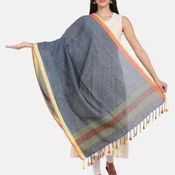 THE WEAVE TRAVELLER Women Grey Solid-50