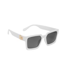 GARTH Unisex Lens & Square Sunglasses With UV Protected Lens-7
