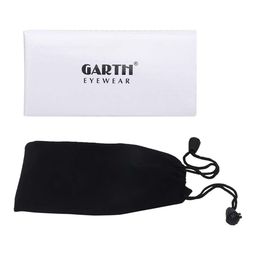 GARTH Unisex Lens & Square Sunglasses With UV Protected Lens image 3