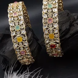 AARNAA Set Of 2 Gold Plated Kundan & Cubic Zircon Studded Chuda Bangles-18