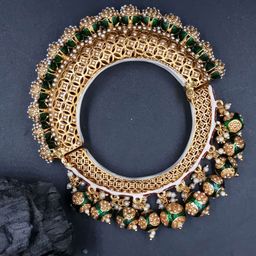Anouk Gold-Plated Rajasthani Pearl Beaded Bangle-89
