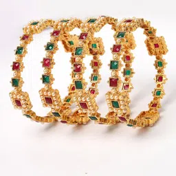 sukkhi SukkhiSet Of 4 Gold-Plated Stone Studded Beaded Bangles image 4