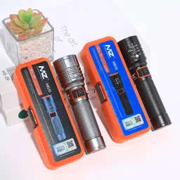 mz 035 Zoomable LED Metal Troch 4 Modes Flashlight, Super Bright Cree T6 LED Light Torch image 4