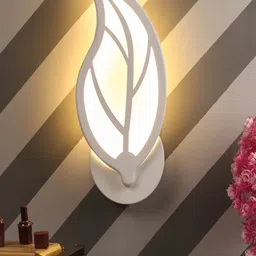 MFD HOME FURNISHING White Iron Quirky Flush Mount Wall Lamp-image-26