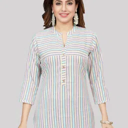 Saree Swarg Striped Regular Curved Hemline Kurti-image-79