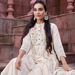 Women Cotton Blend Kurta Pant Dupatta Set-image-45
