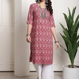 Women Floral Print Crepe A-line Kurta-image-68