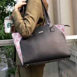 Women Black, White, Pink Shoulder Bag-image-29