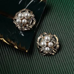 SOHI Contemporary Jhumkas Earrings-15