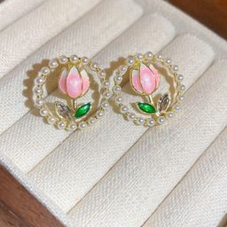 DressBerry Floral Studs Earrings-picture-12