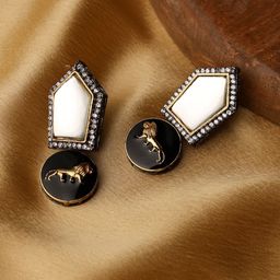 VENI Contemporary Studs Earrings-24