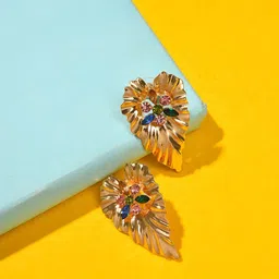 SOHI  Gold-Plated & Pink Contemporary Studs Earrings-41