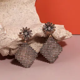 SOHI Gold-Plated Stone-Studded Contemporary Drop Earrings-11