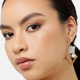 SOHI Gold Plated Contemporary Drop Earrings-68
