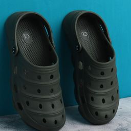 Carlton London Men Rubber Clogs-51
