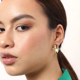 SOHI Gold-Plated Contemporary Studs Earrings-18