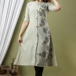Women Floral Print Pure Cotton Frontslit Kurta-image-78