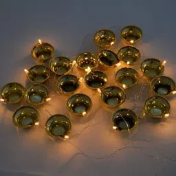 21 LEDs 2.59 m Gold Steady Diya Rice Lights-picture-23
