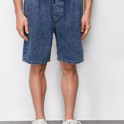 Trendyol Men Mid-Rise Denim Shorts-image-17