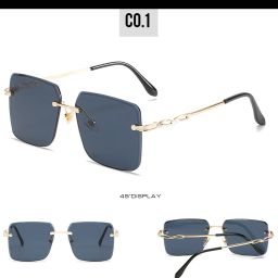 the magnifique Gradient, UV Protection, Mirrored Rectangular Sunglasses (Free Size) image 2