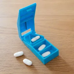 ezyfit 004 Pill Splitter for Cutting Pills in Half with Retracting Blade Pill Box image 4