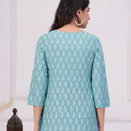 Women Block Print Viscose Rayon Straight Kurta-image-2