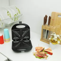 rhobos 2 Slice Non-Stick Sandwich Maker & Toaster | 750W Easy Clean Grill image 3
