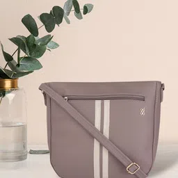 Baggit Mauve Pink Solid Regular Structured Shoulder Bag with Applique Detail-7