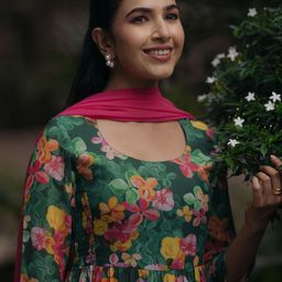 anayna Women Floral Printed Tiered Kurta with Trousers & With Dupatta-46