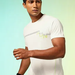 HRX by Hrithik Roshan Typography Print T-shirt-picture-17