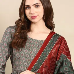 SHOWOFF Ethnic Motifs Printed Beads and Stones Kurta with Trousers & With Dupatta image 1