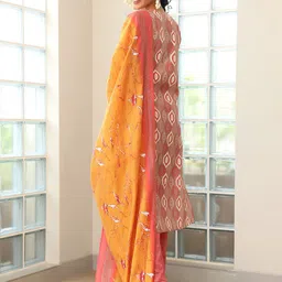Libas Ethnic Motifs Printed Regular Notch Neck Kurta with Trousers & Dupatta image 4