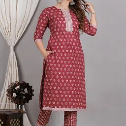 ZOYOTO Floral Printed Round Neck Regular Pure Cotton Straight Kurta With Trouser-26