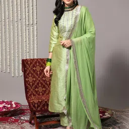 Varanga Women Green Ethnic Motifs Gotta Patti Kurta with Trousers & With Dupatta-picture-34