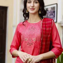 VredeVogel Floral Embroidered Regular Sequinned Straight Kurta With Trouser With Dupatta image 2