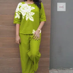 Top Palazzos Co-ords Set-image-73