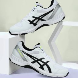 GEL-100 NOT OUT Cricket Shoes For Men-39
