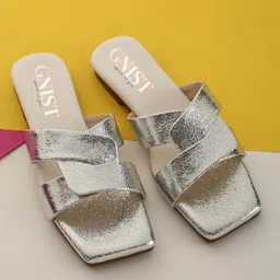 GNIST Textured Open Toe Flats-9