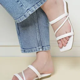 DressBerry White Strappy Open Toe Flats-14