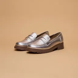 ERIDANI Textured Round Toe Chunky Loafers-21
