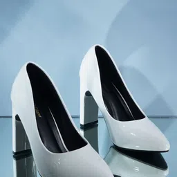 Get Glamr Block Heeled Pumps-40