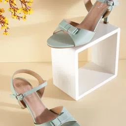 DressBerry Slim Heel Sandals with Bows-54