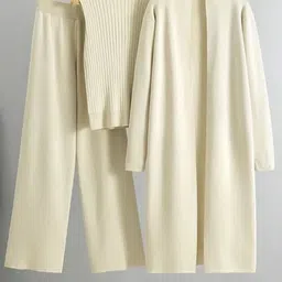 Alamode By Akanksha Women Aubrey Luxe Winter Coord Set with Cape-picture-16