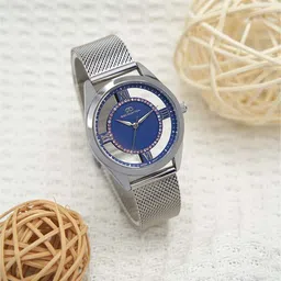 GIO COLLECTION Women Dial & Bracelet Style Straps Analogue Watch G3062-11-image-10