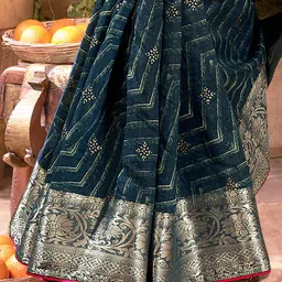 Anouk Geometric Printed Zari Saree image 5