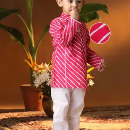 VASTRAMAY Boys Leheriya Printed Mandarin Collar Pure Cotton Straight Kurta With Pyjamas-44