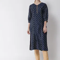 Tulsattva Women Blue Printed Kurta with Trousers-image-47