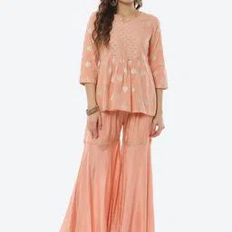 Rangriti Women Peach-Coloured Ethnic Motifs Printed Kurti with Sharara-picture-36