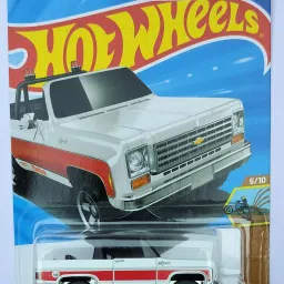 HW DIRT 5/10 75CHEVY BLAZER CUSTOM TOY CAR-14